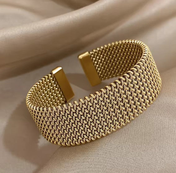 Breast Cancer Awareness | Vintage Braided Mesh Open Classic Bracelet